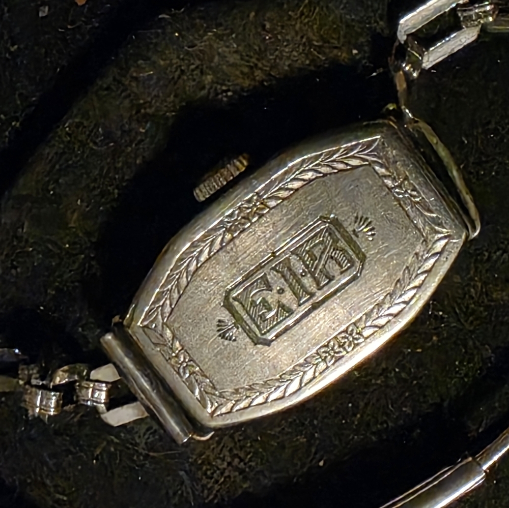 Vintage ART DECO 20S OR 30S BULOVA Silver Watch with Black Numerals - Picture 9 of 12